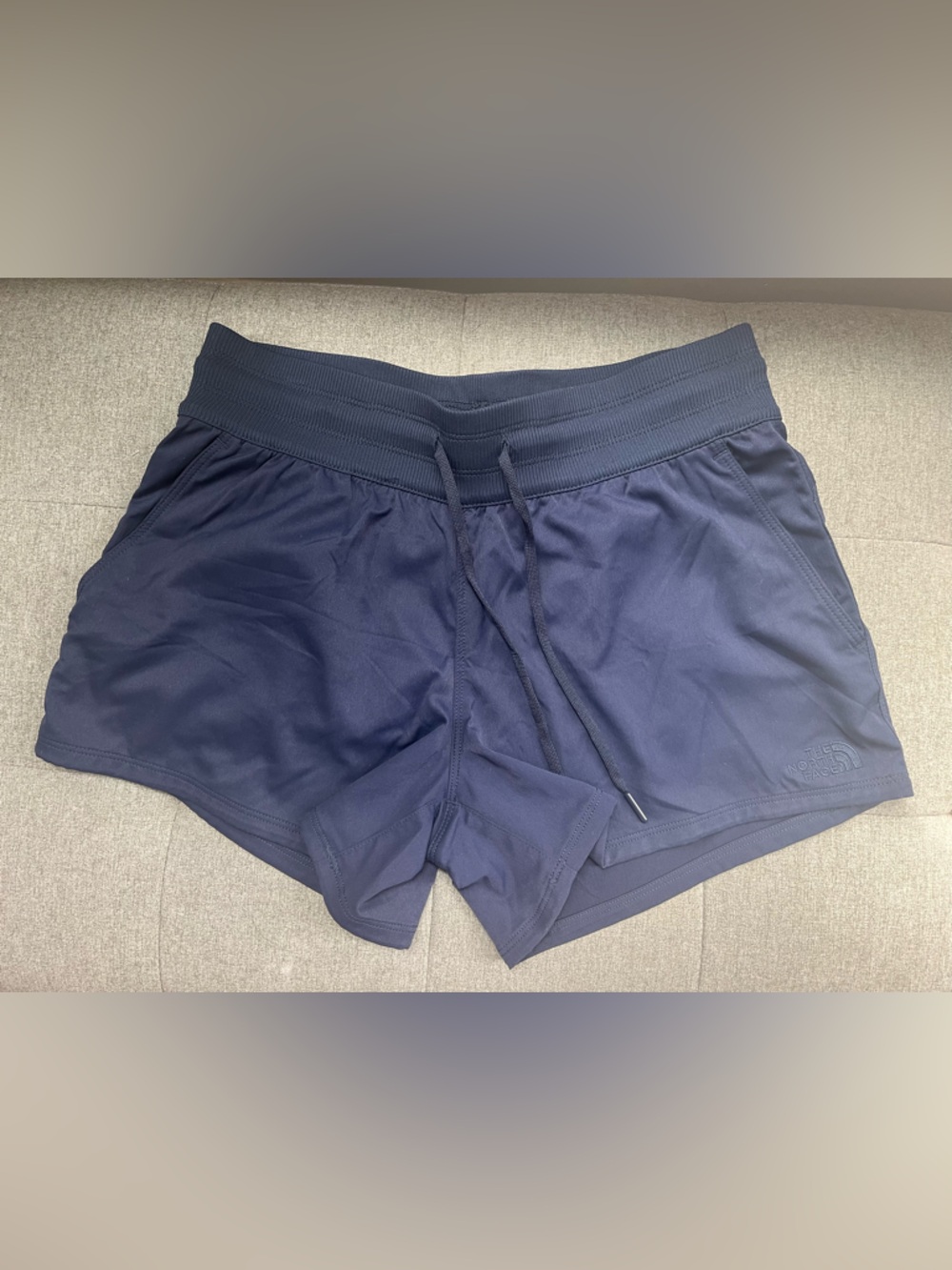The North Face Sz M Navy Athletic Drawstring Shorts